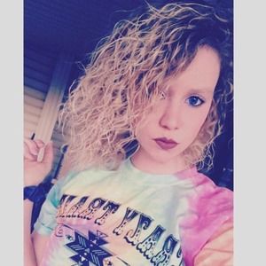 Meet your Posher, Shaylee